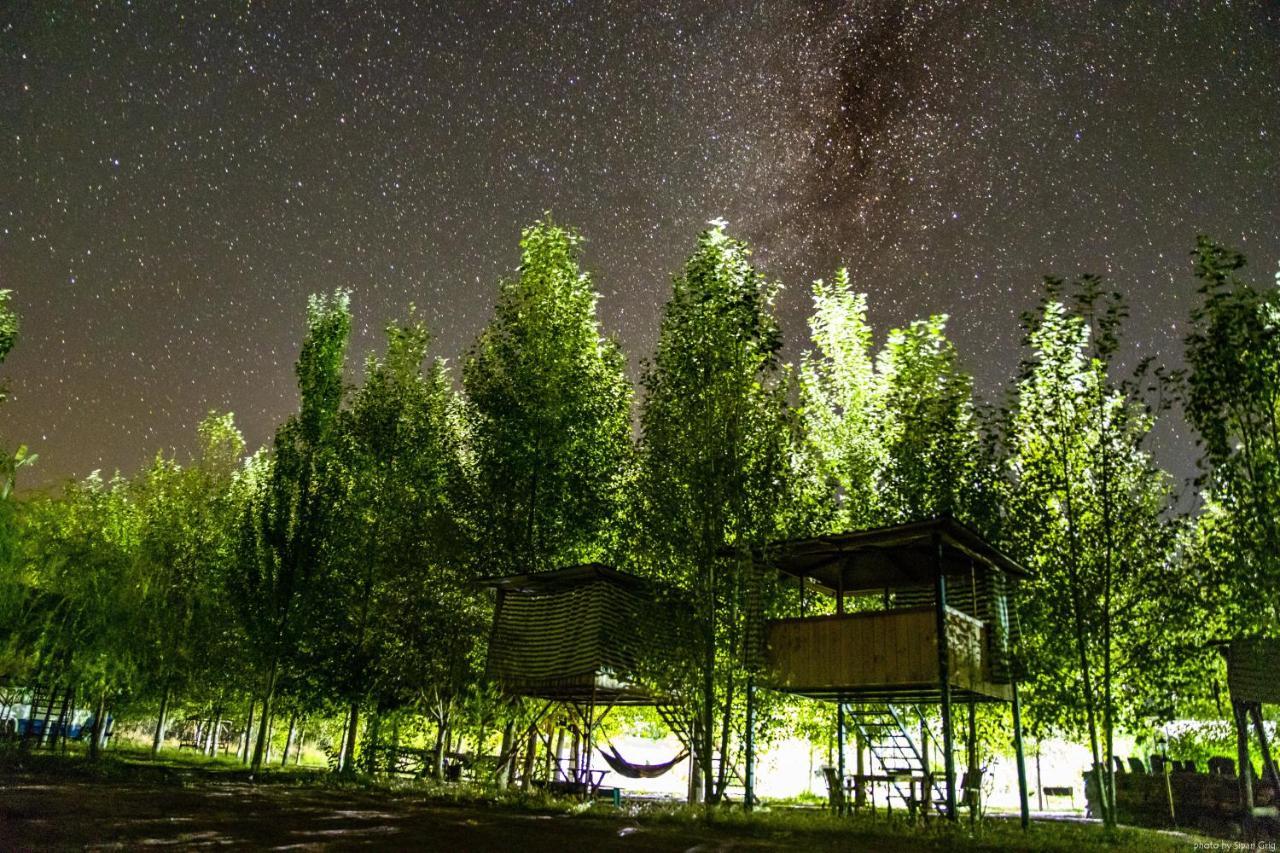 Crossway Camping Yeghegnadzor Exterior photo
